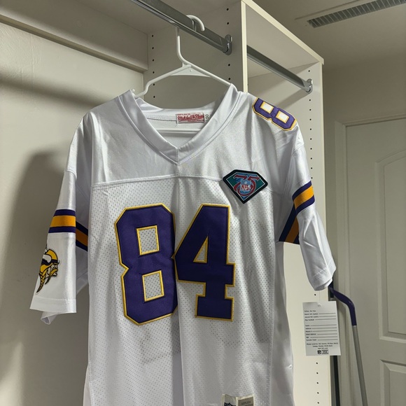 Randy Moss Minnesota Vikings jersey - Picture 4 of 4